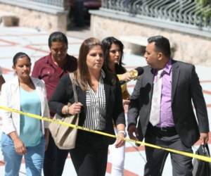 Lena Gutiérrez a su llegada a la Corte Suprema de Justicia. (Foto: Efraín Salgado)
