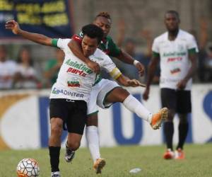 Julio César 'Rambo' de León anotó el gol del empate para el Platense en el estadio Yankel Rosenthal.
