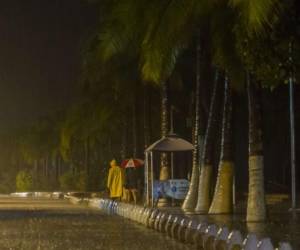 Patricia se vuelve tormenta tropical.