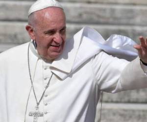 ¿El papa Francisco tiene un tumor en el cerebro?