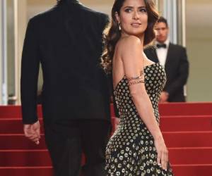 (FILES) In this file photo taken on January 27, 2019 Chelsea's English midfielder Callum Hudson-Odoi reacts during the English FA Cup fourth round football match between Chelsea and Sheffield Wednesday at Stamford Bridge in London. - Chelsea's players and coaching staff were ordered into isolation as Callum Hudson-Odoi became the first Premier League player confirmed to have the new coronavirus late on March 12, 2020. (Photo by Glyn KIRK / AFP) / RESTRICTED TO EDITORIAL USE. No use with unauthorized audio, video, data, fixture lists, club/league logos or 'live' services. Online in-match use limited to 120 images. An additional 40 images may be used in extra time. No video emulation. Social media in-match use limited to 120 images. An additional 40 images may be used in extra time. No use in betting publications, games or single club/league/player publications. /