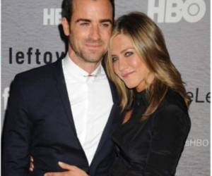 Jennifer Aniston podría estar embarazada de mellizos a sus 46 años.