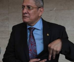 Esdras Amado López lamenta que en Libre no hayan reconocido sus méritos.