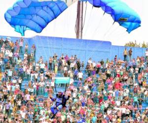 Óscar Orlando Matamoros, uno de los mejores paracaidistas en Honduras.