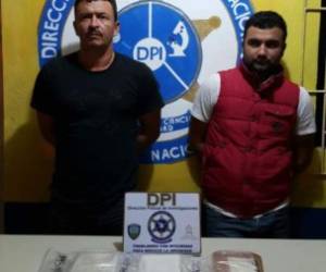 En la detención de Alex Francisco Morales Arita y Jorge Alexis Zúniga Tobar también participaron agentes de la Dirección Policial de Investigaciones.