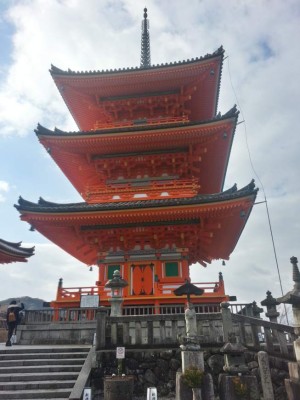 En la tierra de los ocho millones de dioses