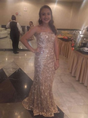 Fotos: Elegancia en la Prom 2017 de la Estancia School