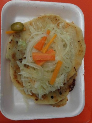 Habitantes de la Kennedy celebran a lo grande su 52 años de fundación