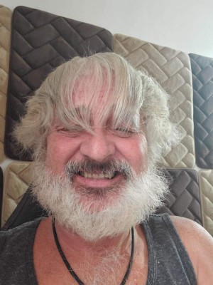 Iglesia Génesis II: religiosos que prometen 'sustancia milagrosa' contra el covid-19