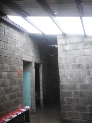 Vendaval deja sin techo unas 40 casas en Ciudad España