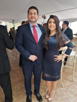 Historias de amor en la política hondureña: cuando el romance y el poder se mezclan