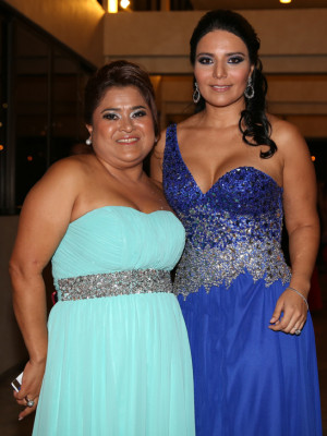 FOTOS: Glamurosa fiesta prom de la Americana