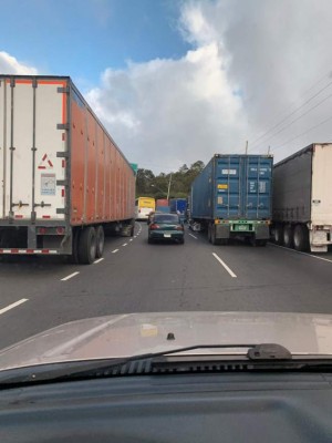 Fotos: Las imágenes que dejó el paro de transporte pesado en Tegucigalpa