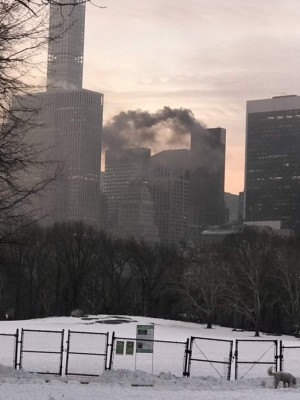 Las imágenes que no vio del incendio que se desató en la Torre Trump