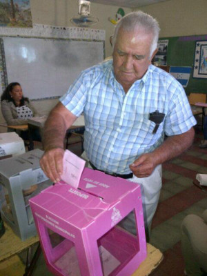 Denuncian que fallecidos aparecen en padrón de El Paraíso