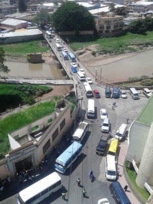 Tegucigalpa: Protestan conductores de rapiditos