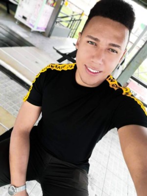 'Gabo' Fúnez: el locutor que enamoró con su voz al público hondureño