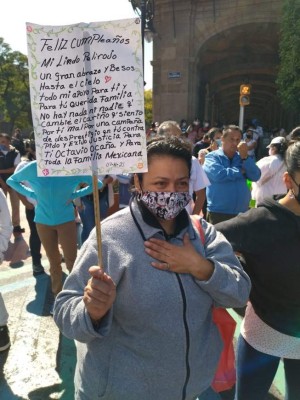 'Queremos justicia, se lo imploro': Marchan en México en el cumpleaños de Octavio Ocaña