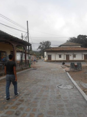 Ojojona despierta al progreso con construcción de calles