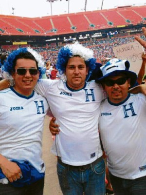 Hondureños apoyaron a la H en Miami