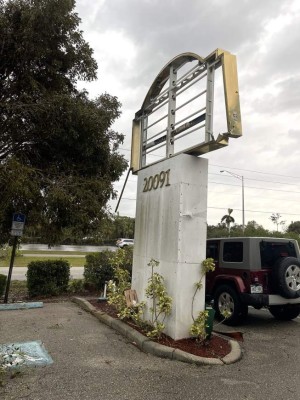 Caos y destrucción: Las imágenes que dejó el tornado en Florida
