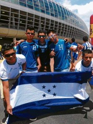 Hondureños apoyaron a la H en Miami