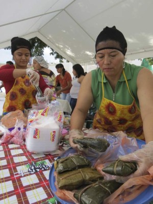Gastronomía, belleza y carnaval revisten la colonial Comayagua