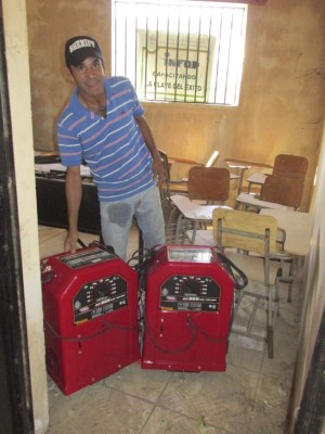 Choluteca: Reos construirán pupitres para escuelas