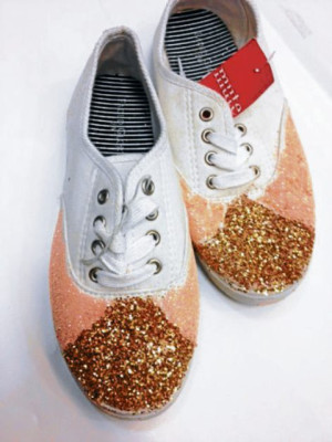 Tenis con un toque de brillo