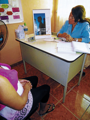 Temen repunte de VIH en trabajadoras sexuales