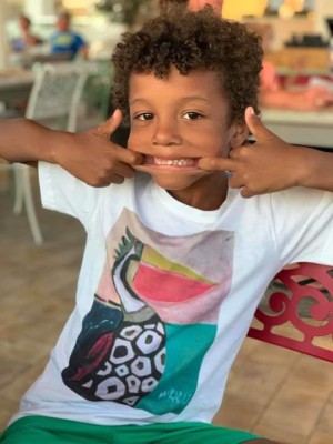 El impactante cambio físico de Hope, el niño rescatado de la calle en Nigeria