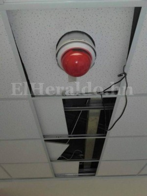 Hallan cocina, dormitorio y hasta 'barbería', tras el desalojo en la UNAH