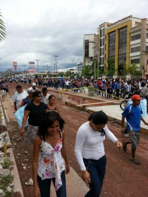 Nacionalistas marchan en Tegucigalpa y Comayagua