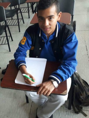 Fomentan el patriotismo en el San Miguel