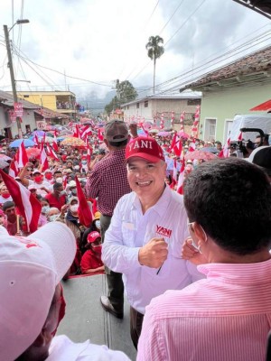 Con caravanas y mitines, candidatos impulsan su campaña en recta final a elecciones (FOTOS)