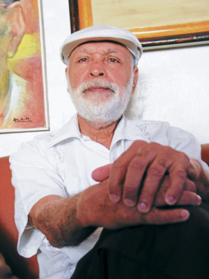 En homenaje al poeta Roberto Sosa