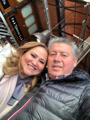 La vida de lujos y viajes que presumían el alcalde de Talanga y su esposa