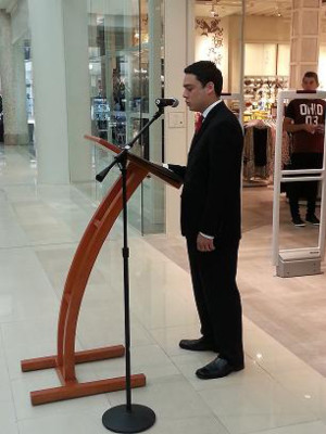 Zara Home y Stradivarius abren sus puertas al publico en general