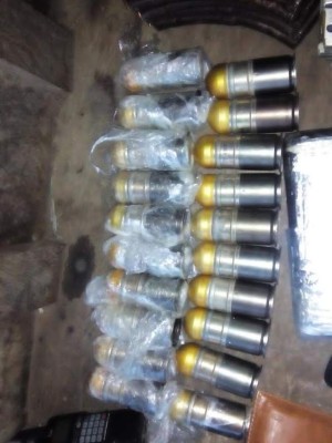 Incautan fusiles y lanzagranadas a sujetos que iban en lancha rápida