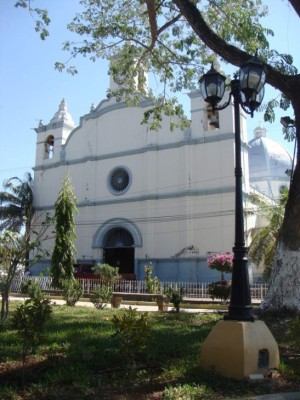Un cálido abrazo a la novia del sol