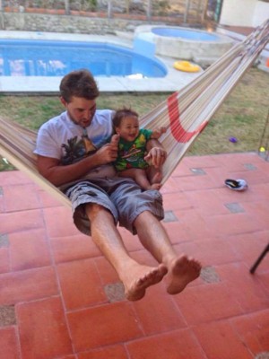 Iglesia Génesis II: religiosos que prometen 'sustancia milagrosa' contra el covid-19