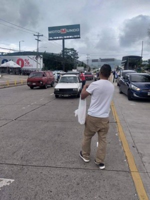 '¿Dónde está el dinero?': hondureños remarcan grafiti contra la corrupción (FOTOS)