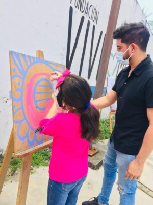 Con grafitis, jóvenes promueven valores positivos y descubren amor por el arte