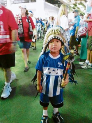 Hondureños apoyaron a la H en Miami