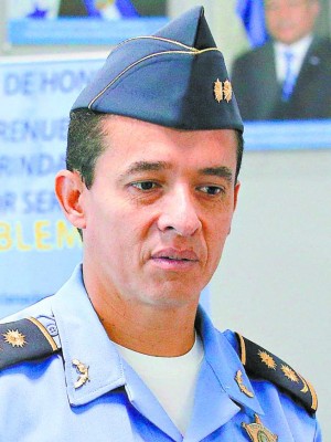 Comienza remezón en la cúpula policial