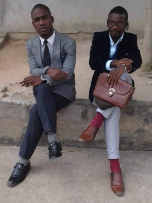 'Los Dandis' de El Congo: Viven en la pobreza con trajes lujosos de alta costura