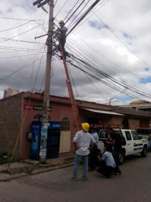 Cortarán energía a 2,720 morosos