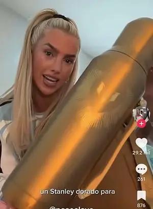 Pareja de futbolista de Argentina revela el regalo que les hizo Messi después del Mundial