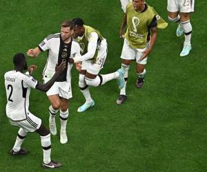 Alemania se salvó de ser eliminada y con un gol a los 82 minutos descartó su participación en Qatar 2022. Aquí mostramos las mejores imágenes del partido.