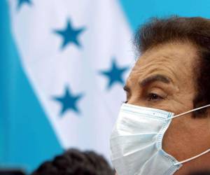 Nasralla asegura que lo tienen marginado y quien gobierna a Honduras es el esposo de la mandataria Castro y expresidente del país, Mel Zelaya.